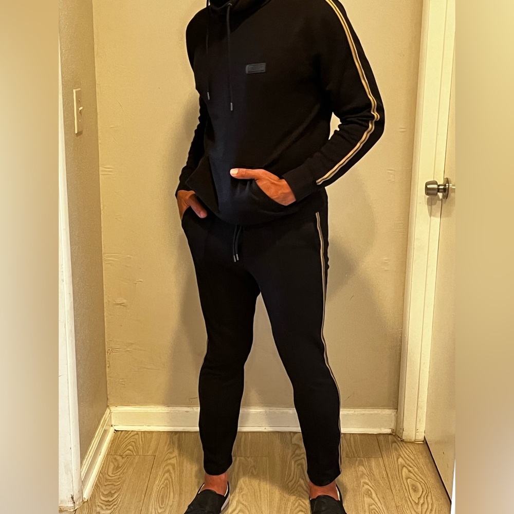 H&M Matching Pant And Sweater Set. Size Small. - image 6